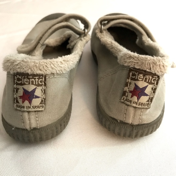 Cienta Other - 🔔 Cienta Size 1.5 (EUR 32) Shoes